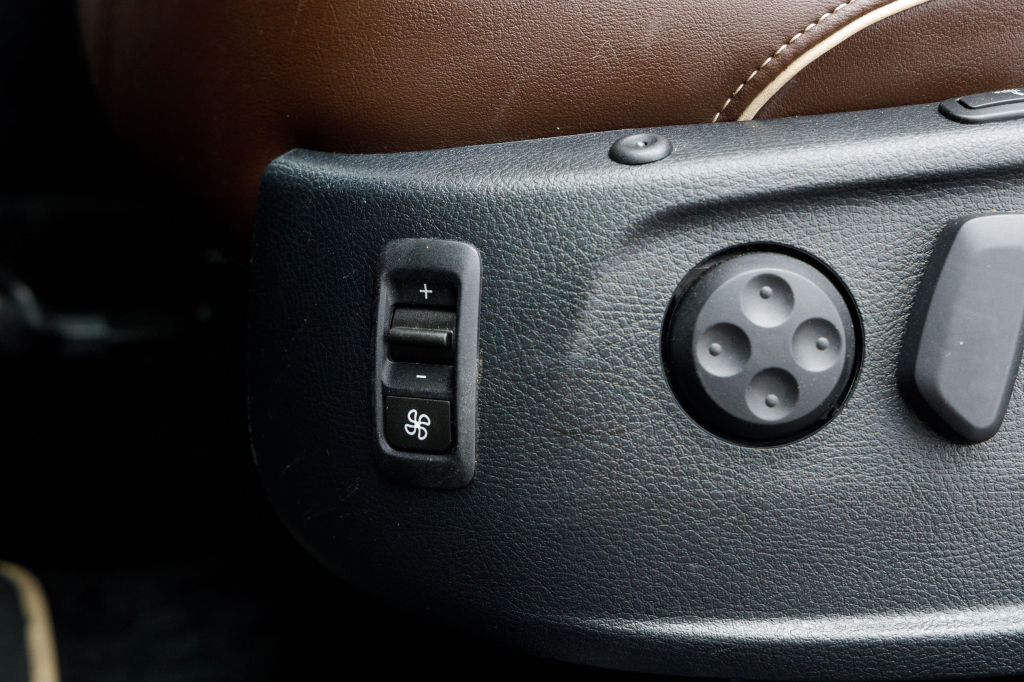 Volkswagen Passat B7 Exclusive 2012 photo 8