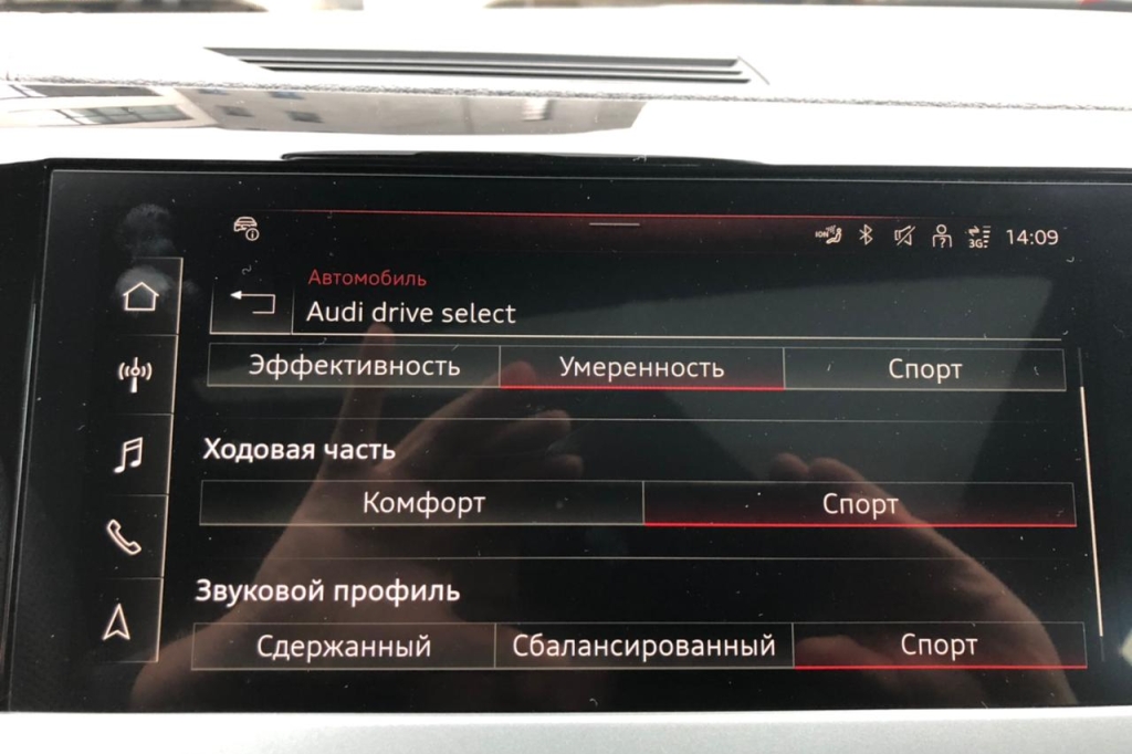 Audi e-tron GT 2021 фото 29