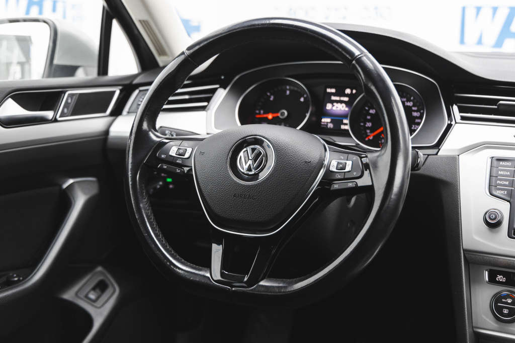 Volkswagen Passat 2016 фото 19