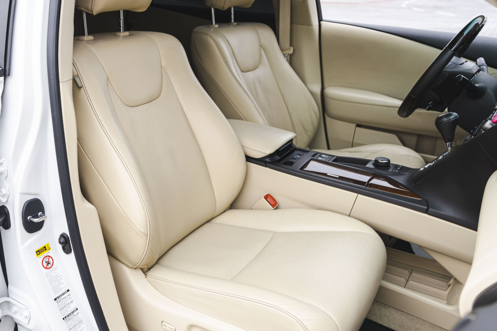 Lexus RX 350 2013 фото 30