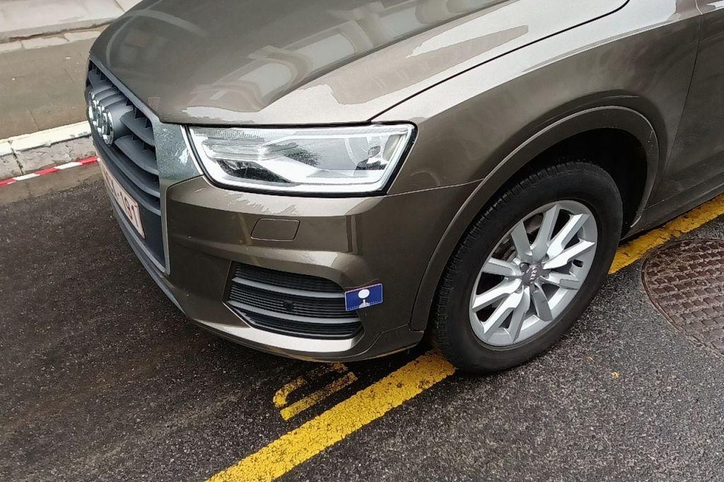 Audi Q3 2016 photo 9