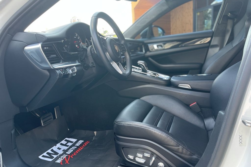 Porsche Panamera TURBO 2016 фото 15