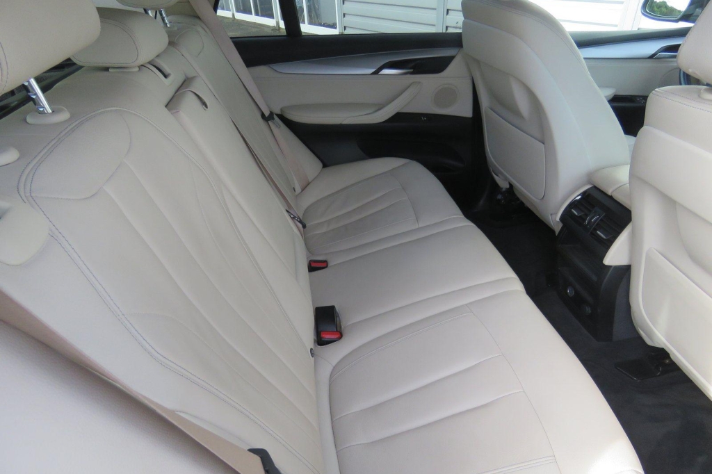 BMW X5 2017 фото 9