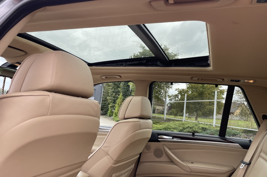 BMW X5 2008 photo 25