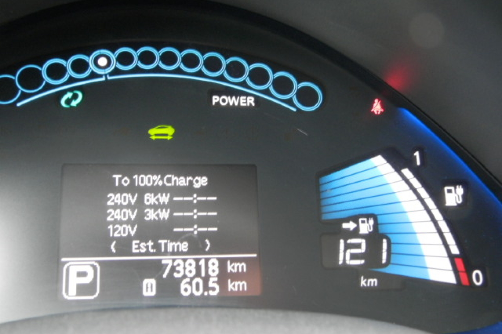 Nissan Leaf S 2014 фото 6