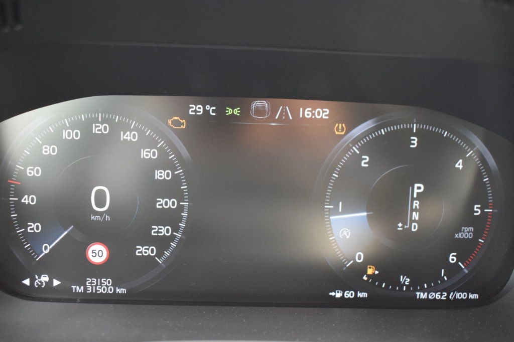 Volvo XC60 2020 photo 3