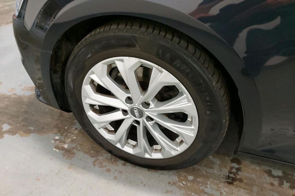 Audi A4 Avant 2017 photo 31