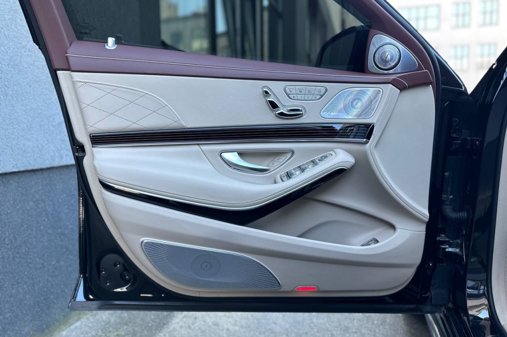 Mercedes-Benz S-Class 63 AMG 2018 фото 8