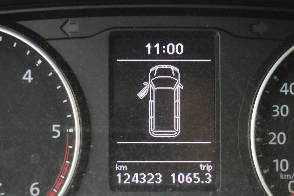 Volkswagen Multivan 2017 photo 5