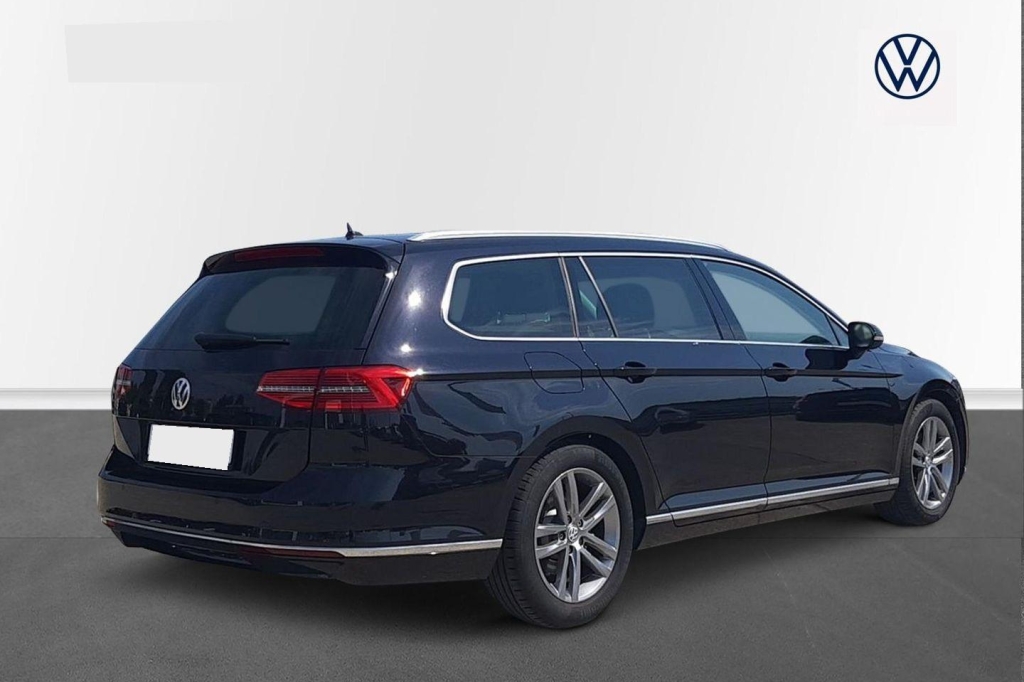 Volkswagen Passat Variant 2018 photo 4