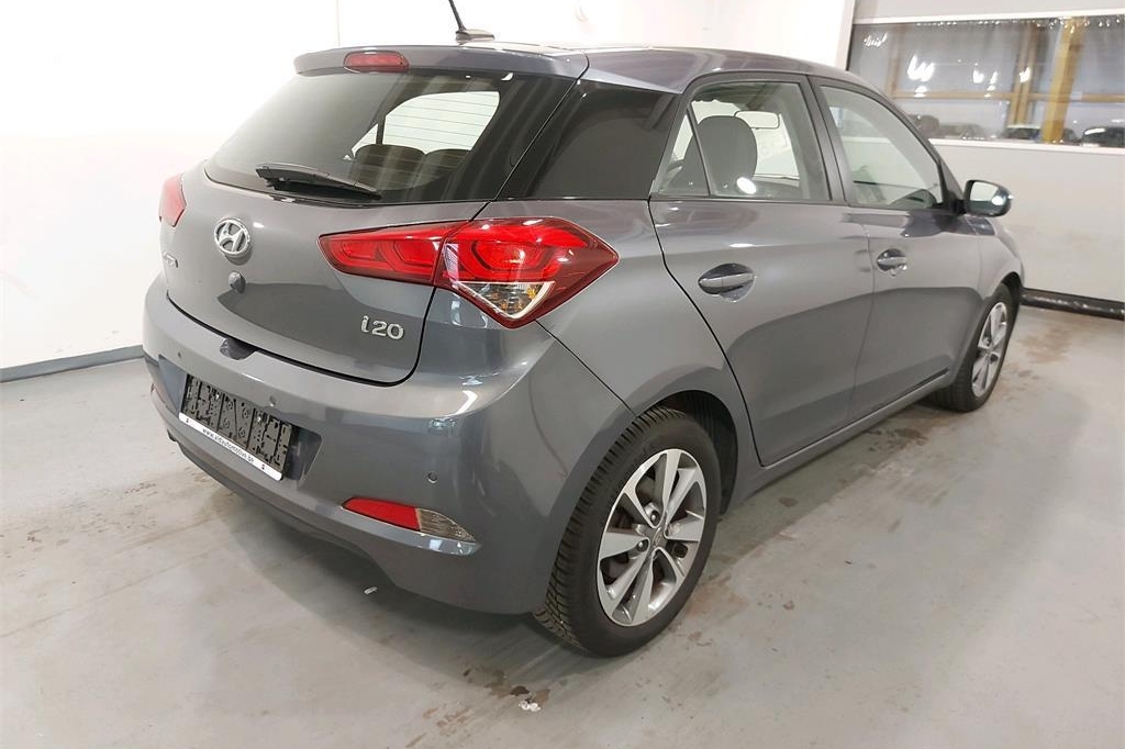 Hyundai i20 2018 фото 3