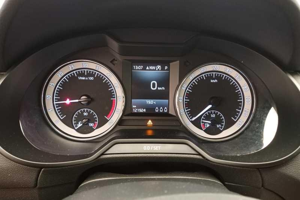 Skoda Octavia Combi 2017 photo 5