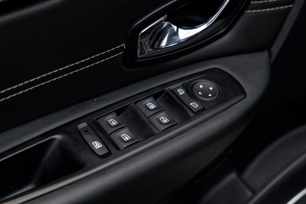 Renault Grand Scenic фото 17