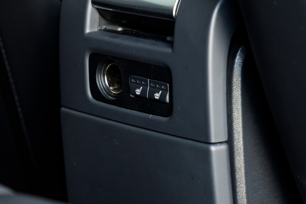 Volvo V70 D4 AWD фото 16