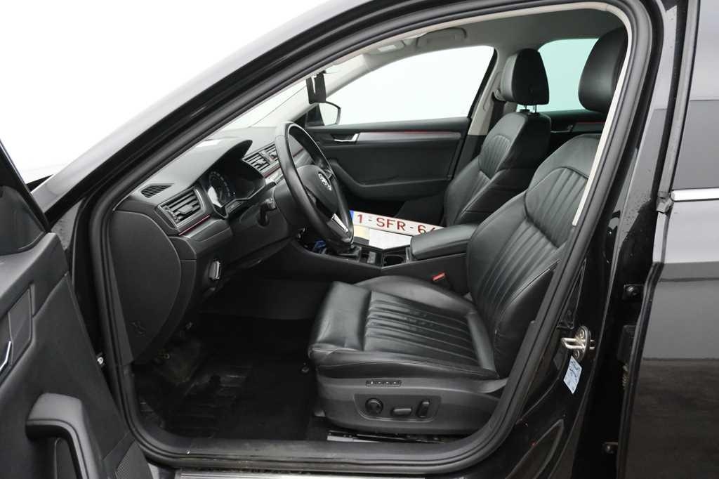 Skoda Superb 2017 фото 1