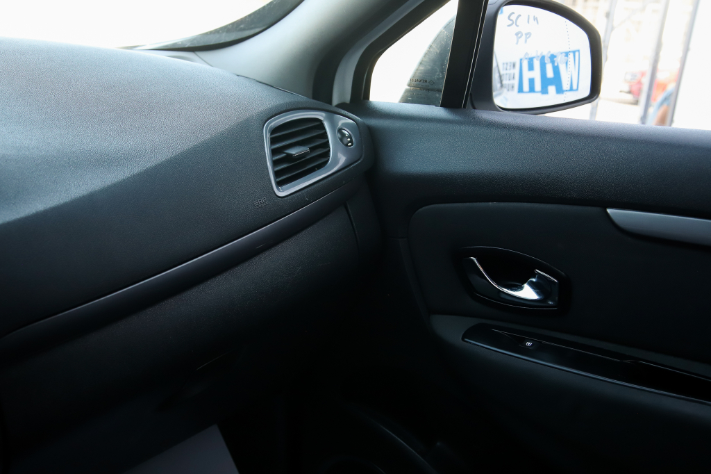 Renault Scenic 2015 фото 3