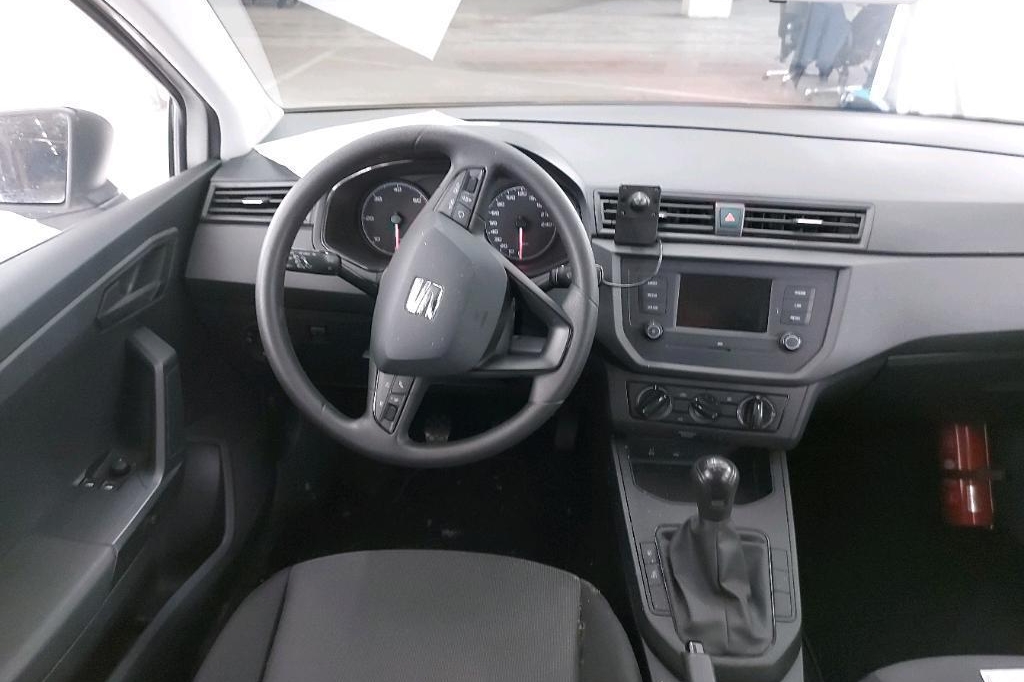 SEAT Ibiza 2018 photo 1