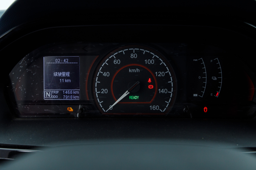 Maxus EV30L 2019 фото 12