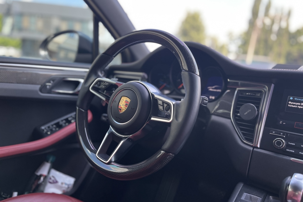 Porsche Macan GTS 2017 photo 5