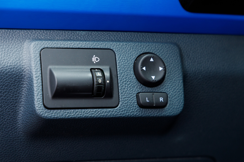 Maxus EV30L 2019 фото 9