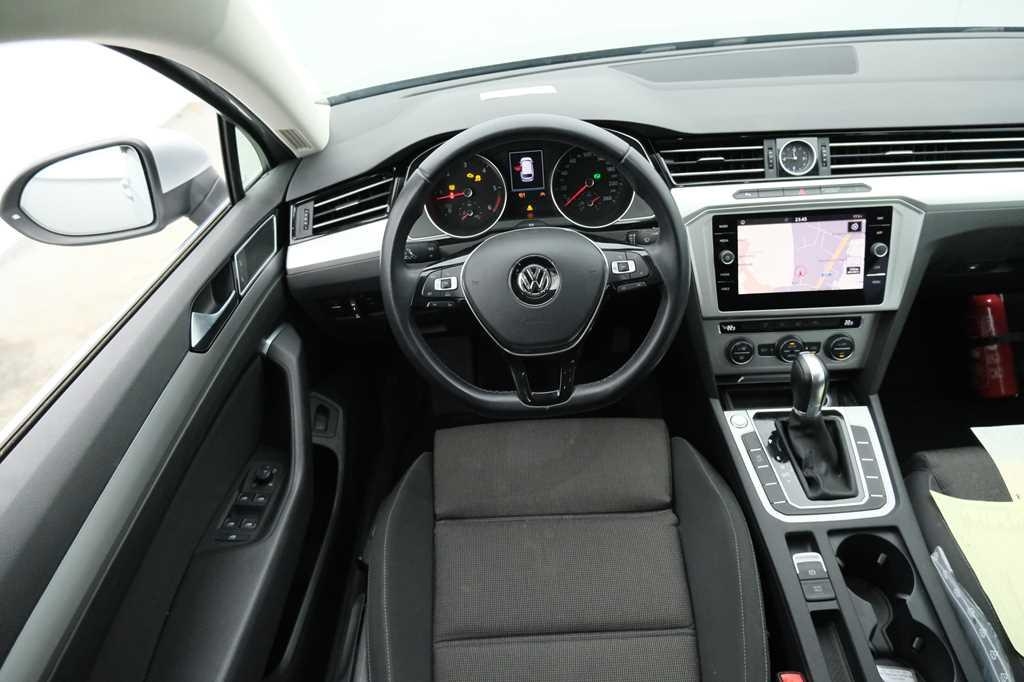 Volkswagen Passat Variant 2018 photo 5