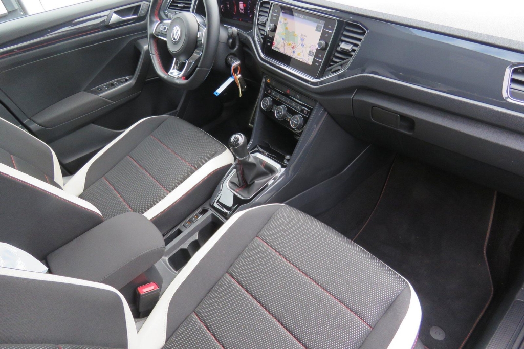 Volkswagen T-Roc 2019 photo 6