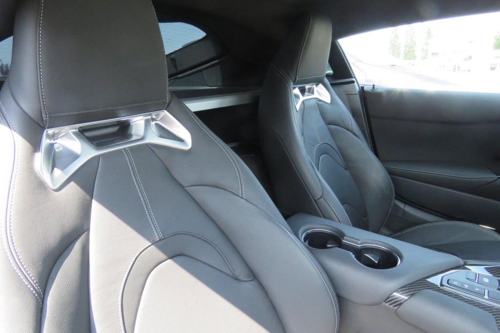 Toyota GR Supra 2019 фото 9