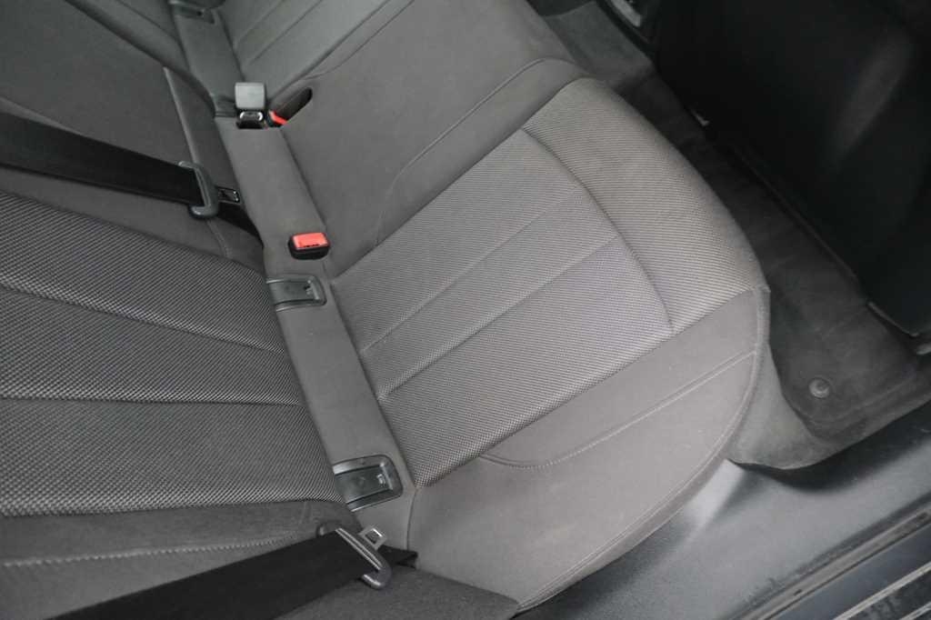 Audi A4 Avant 2016 photo 42