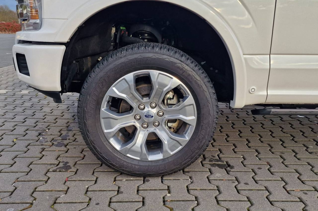 Ford F-150 2019 фото 11