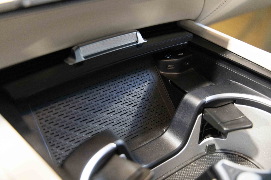 Mercedes-Benz Maybach GLS 600 2022 фото 27