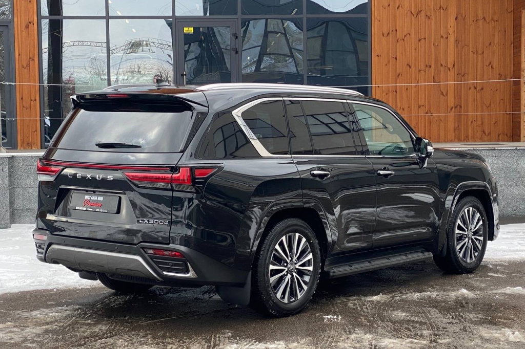 Lexus LX 500d 2022 photo 5
