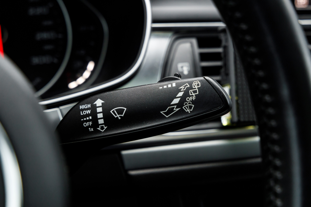 Audi A6 Avant 3.0 TDI 2015 фото 29