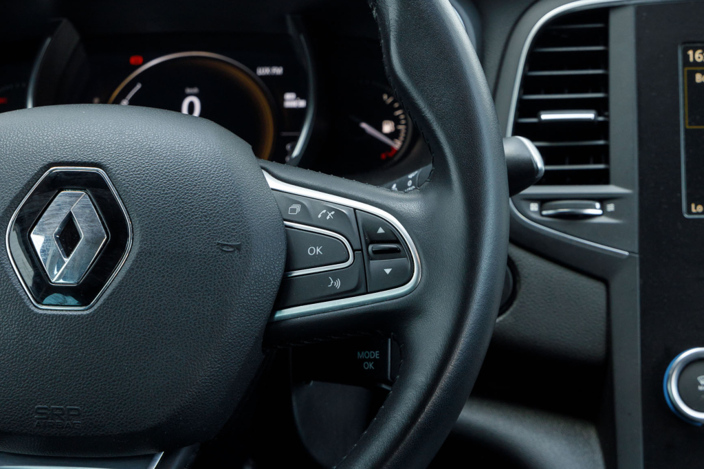 Renault Megane Limited 2017 photo 10