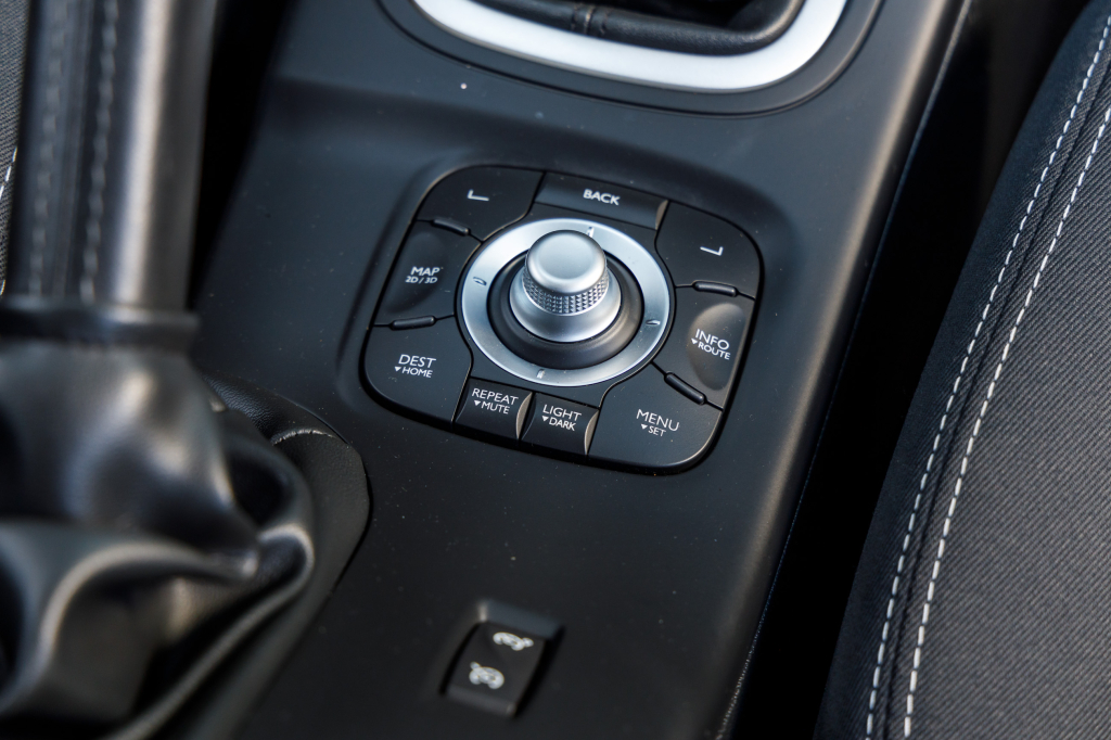 Renault Megane TCe 2010 photo 19