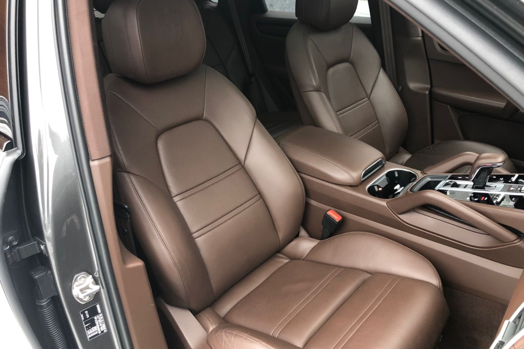 Porsche Cayenne S 2019 фото 12