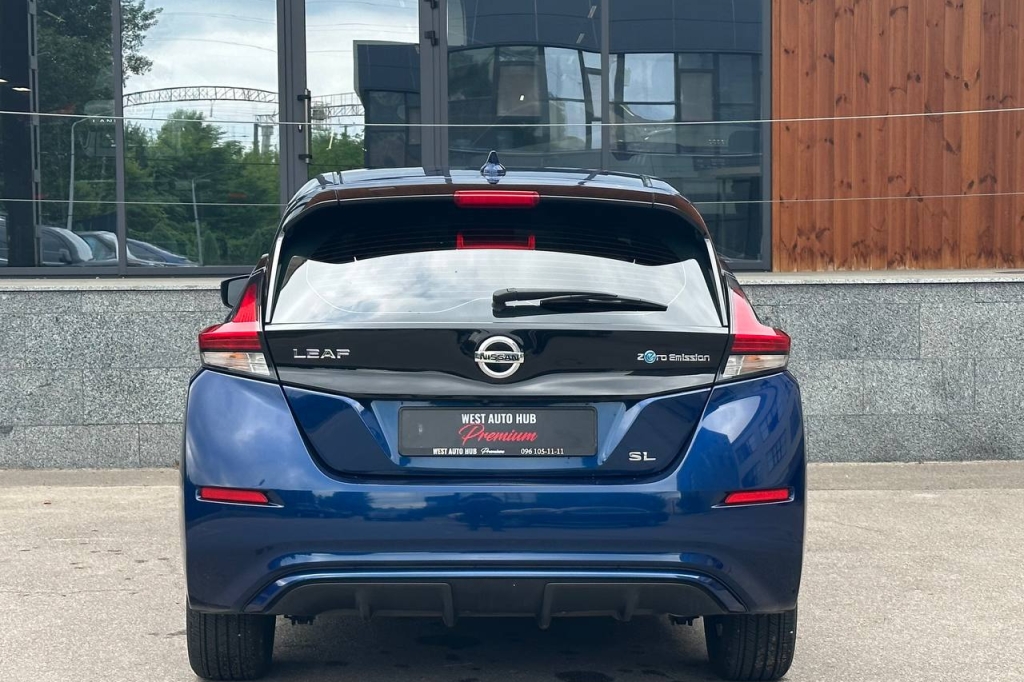 Nissan Leaf 40 kWh 2019 photo 4