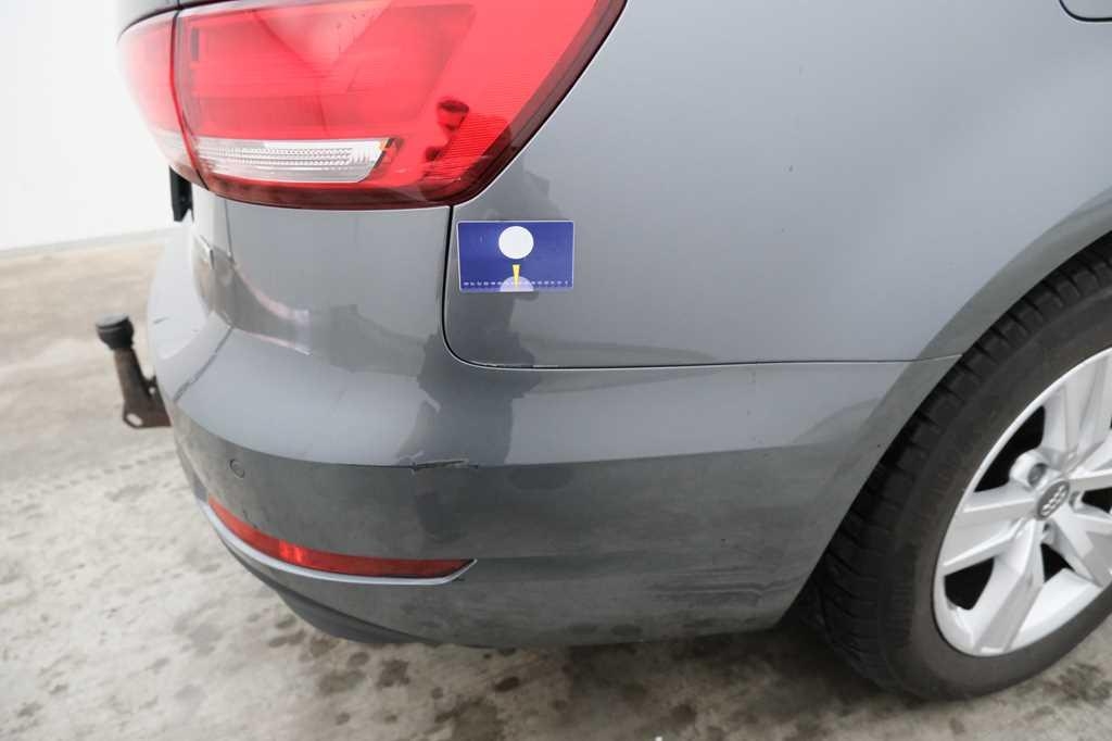 Audi A4 Avant 2016 фото 10