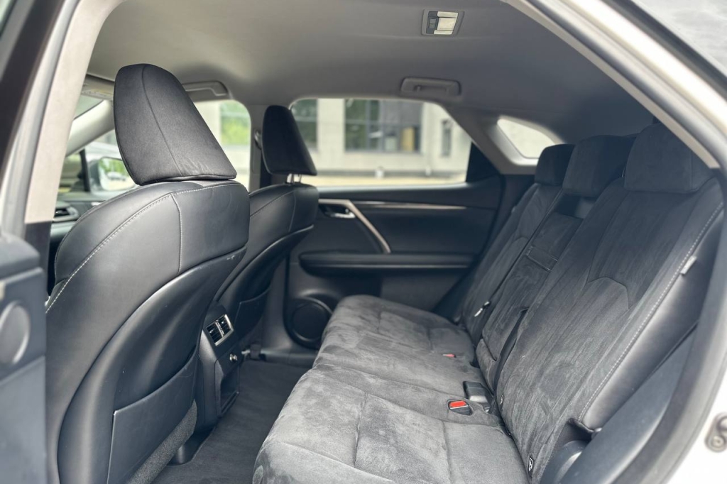 Lexus RX 300 2018 фото 15