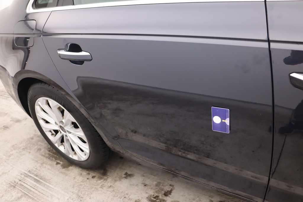 Audi A4 2016 фото 9