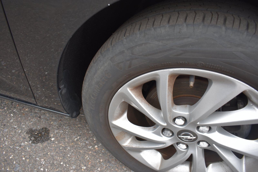 Opel Astra Sports Tourer 2019 фото 25