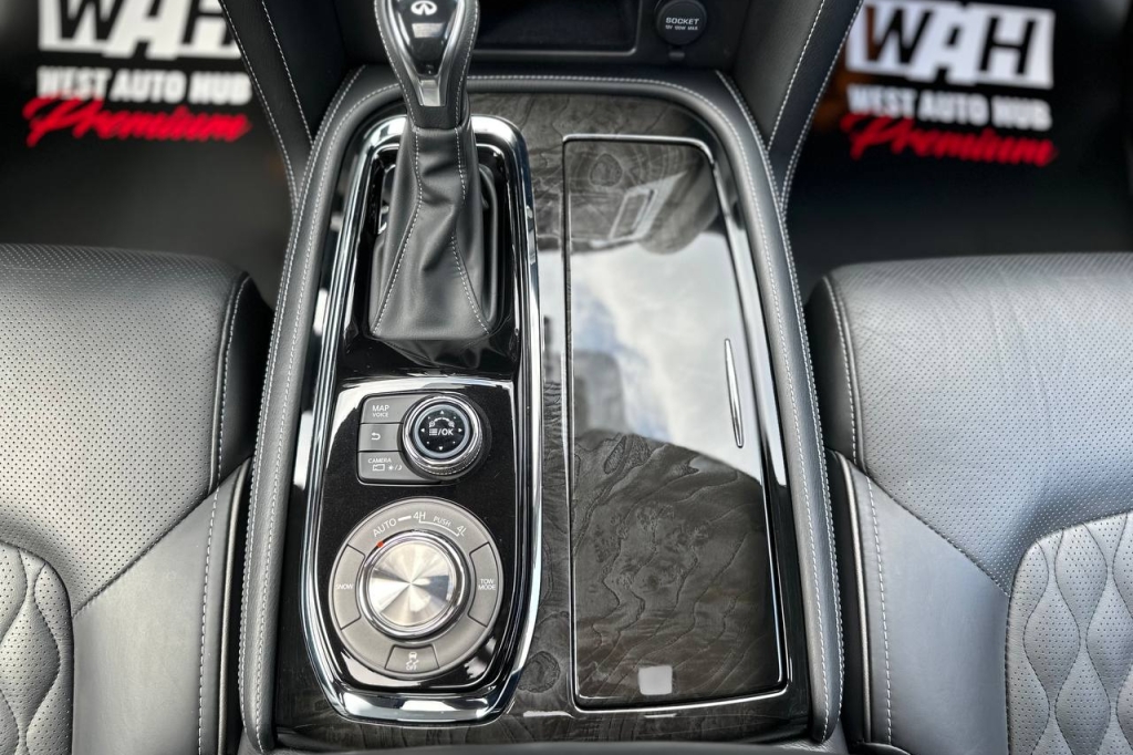 Infiniti QX80 2021 фото 19