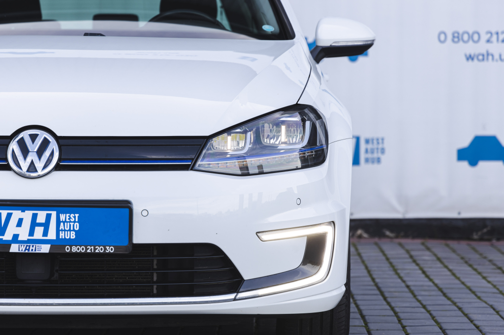 Volkswagen e-Golf 2014 фото 2