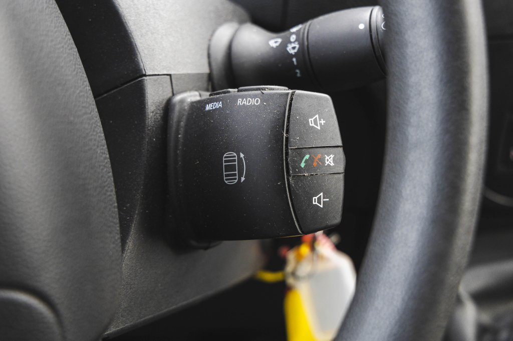 Renault Master 2018 photo 29