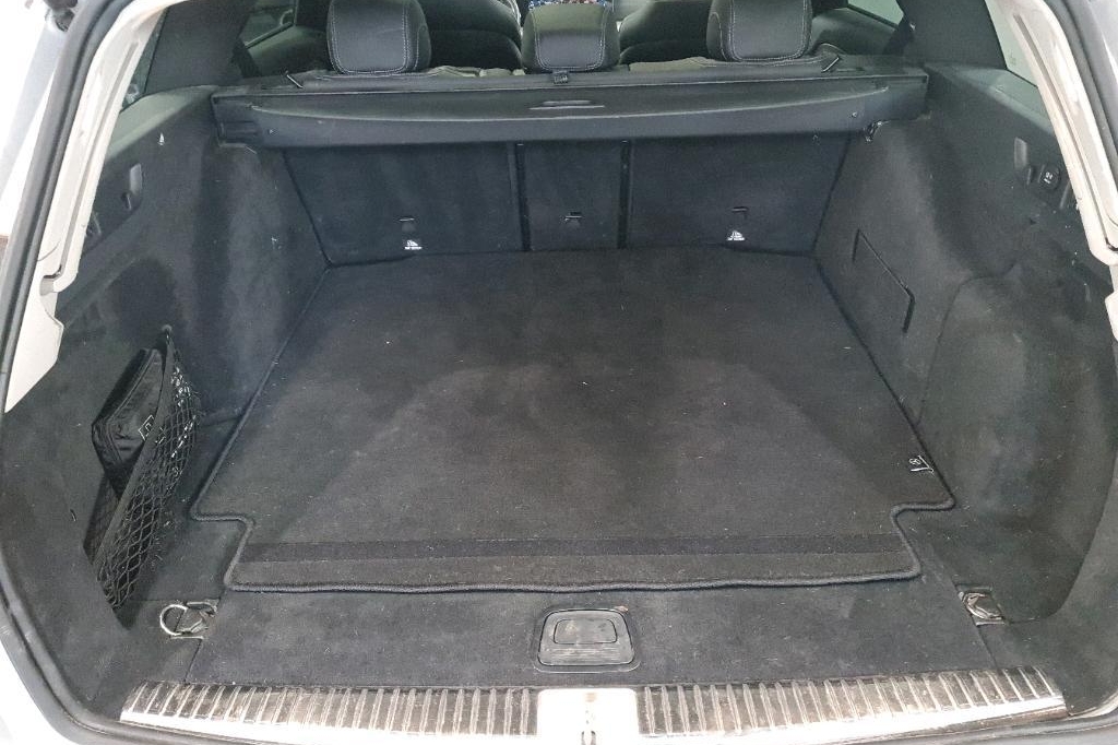 Mercedes-Benz E-Klasse 2017 фото 17