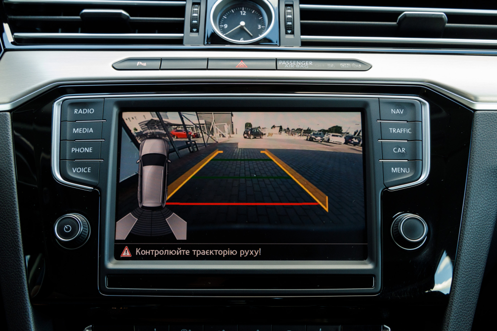 Volkswagen Passat B8 Highline 4Motion 2016 фото 5