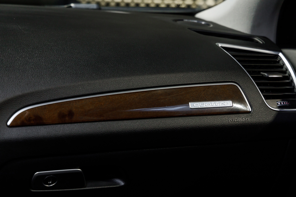 Audi Q5 Premium Plus 2015 photo 32