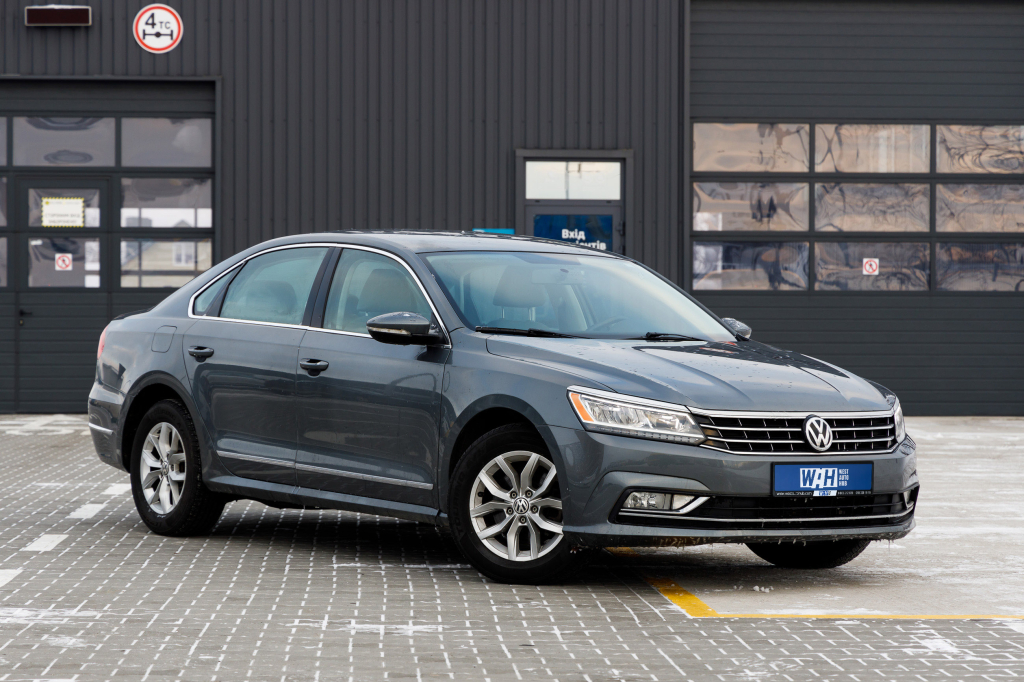 Volkswagen Passat S LED 2016 фото 1