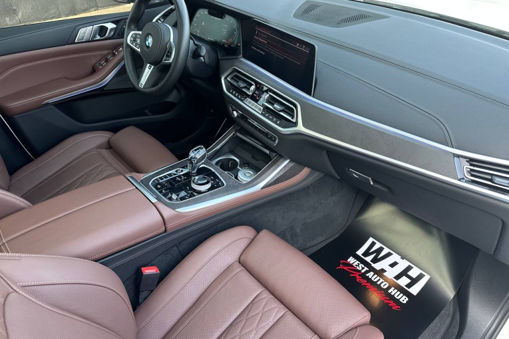 BMW X7 M50d 2020 фото 13