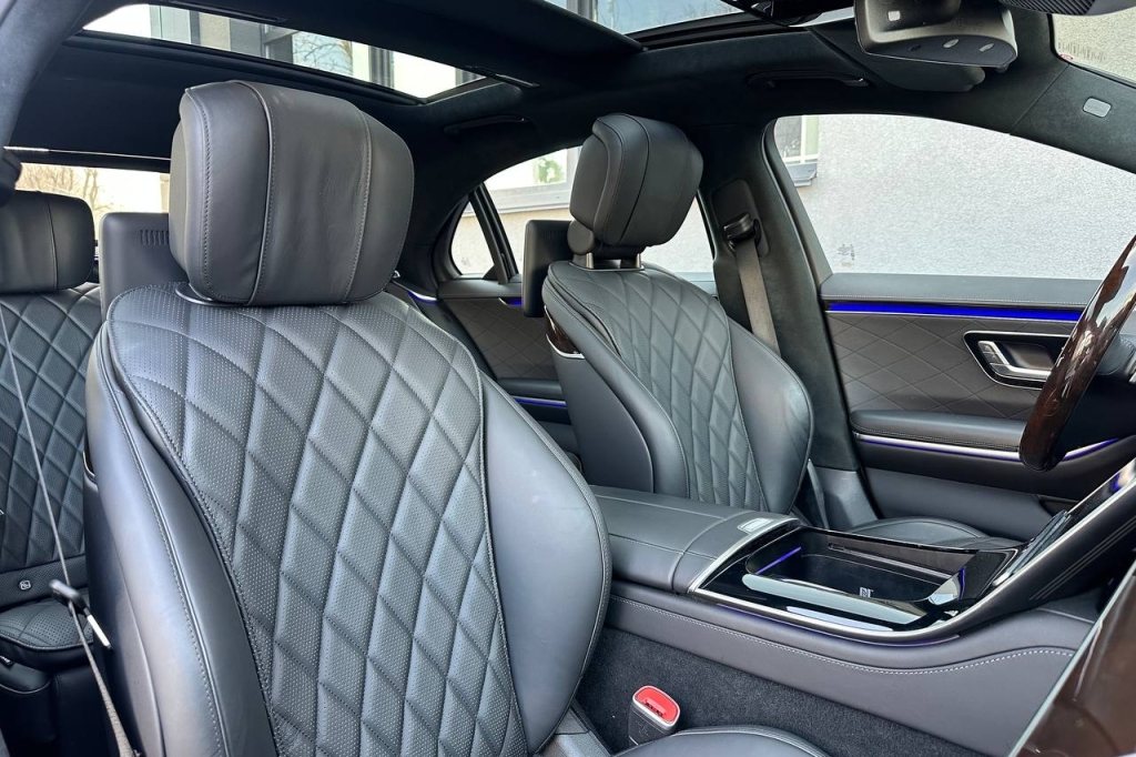 Mercedes-Benz S-Class 2024 фото 13