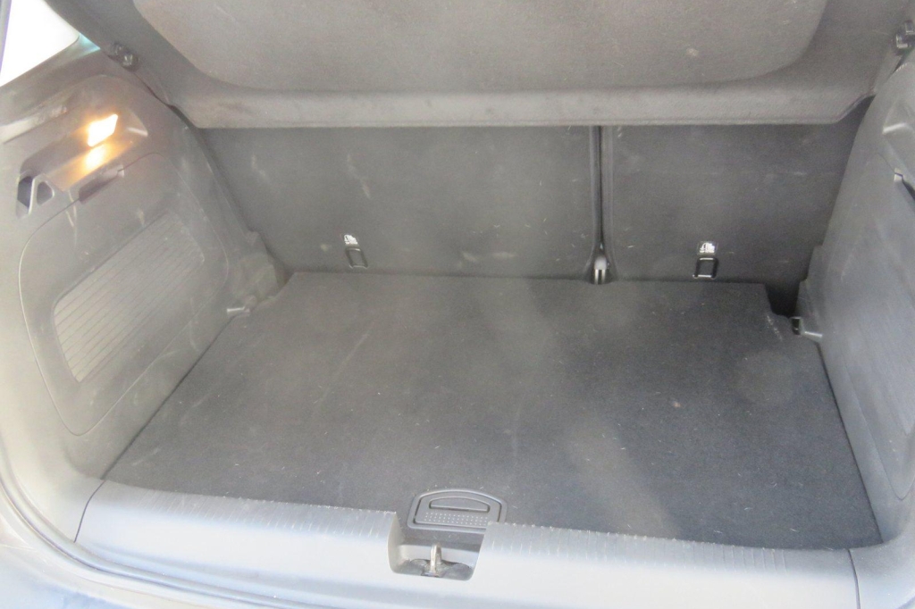 Opel Crossland X 2020 photo 16